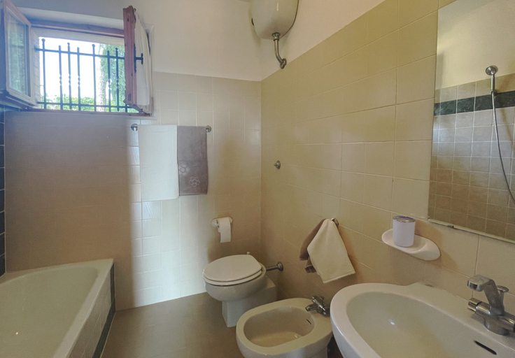 Room 2, Casa Zefiro 4 in Orciano di Pesaro, Pesaro E Urbino