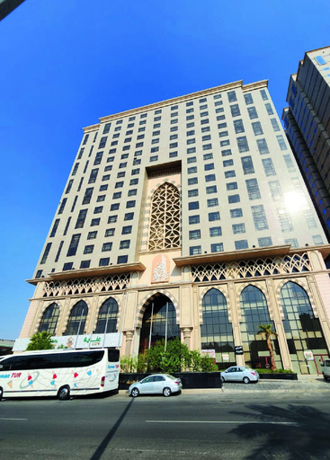 Front of property, Tariq Alhajrih Hotel, Makkah