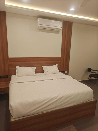 Extra beds, Hotel Diyanvi, Mysore
