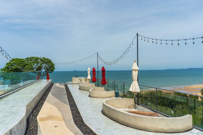 Rooftop terrace 4, Bayphere residence by Prop Hopper, Sattahip