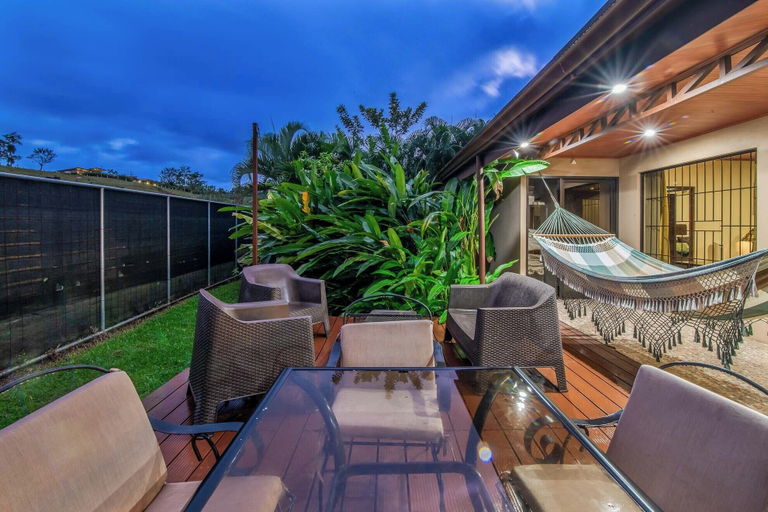 Terrace/patio 2, Casa Heliconias La Fortuna, San Ramón