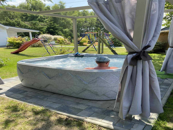 Pool 3, Holiday Home Near Baltic Sea & Golf Course, Kamień