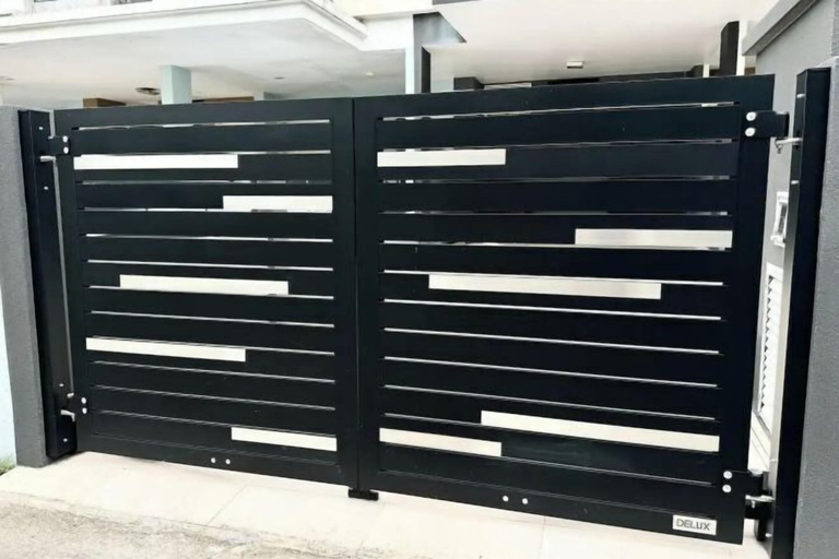 Exterior 3, Santorini 3000sqft Townvilla, rooftop BBQ, 5BR, 13pax, Puchong