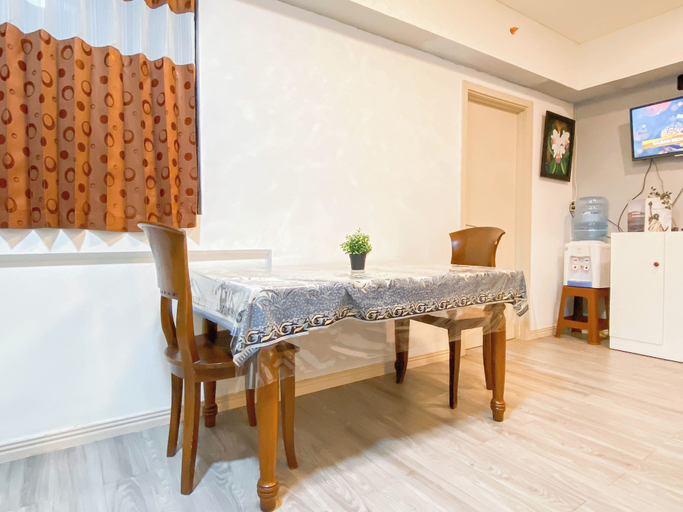In-room dining, Simple 2Br Near Industrial Area Apartment Meikarta, Cikarang