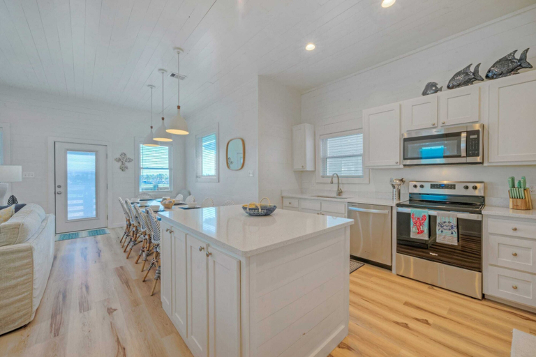 Interior 2, 2 Homes, Sleeps 22 2 Private Pools, Firepit, Steps to Beach Boardwalk Access, Nueces
