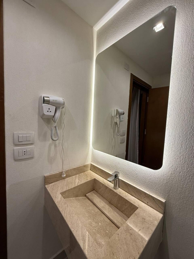 Bathroom, Aqmar Hotel Nasr City, Nasr City 1