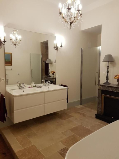 Bathroom 5, Château St Justin, Landes