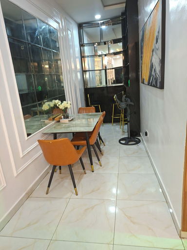 In-room dining, FLAT B2 christue apartment estate, Eti-Osa