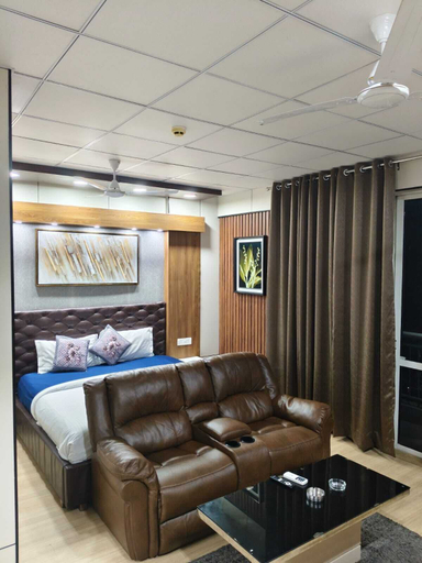 Room 3, Homeiihood Stay Lucknow, Lucknow