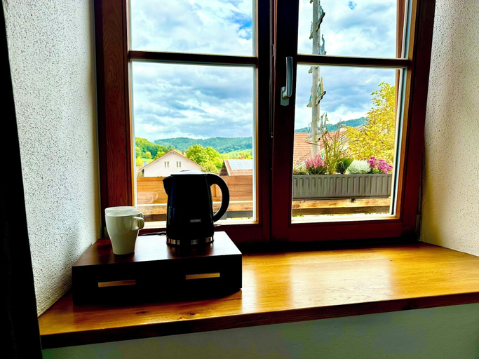 Room 3, Hotel Bergen Zur Post by Rikas Hotels, Traunstein