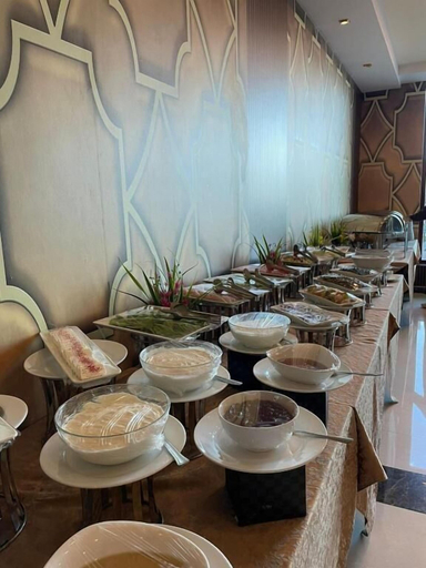 Dining 2, Villa park, Al Khobar