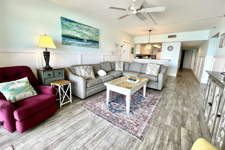 Living area 5, Tropical Winds 304 3 Bedroom Condo by RedAwning, Baldwin