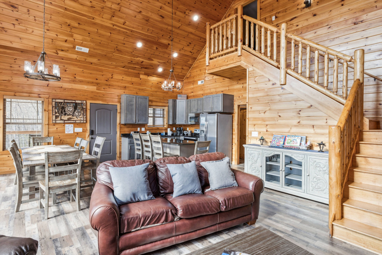 Interior 2, Wild Heart Lodge 4 Bedroom Cabin, Sevier