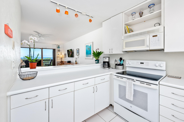Private kitchen 4, Big Island Kona Westwind 12 2 Bedroom Condo, Hawaii