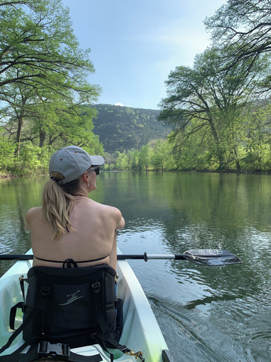 Kayaking, River Road Escapes, Comal