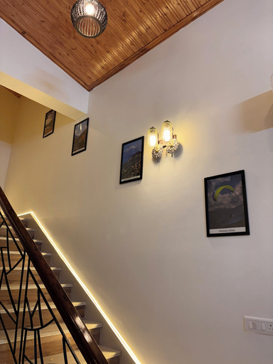 Living area 4, Noble Nook Stay - Bhimtal, Nainital