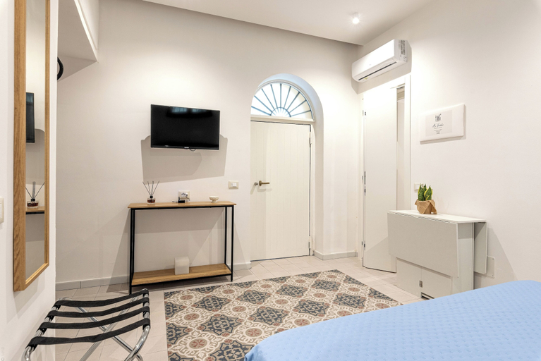 Room 3, Ai Vicoli Ciambra's Alley by Wonderful Italy, Palermo