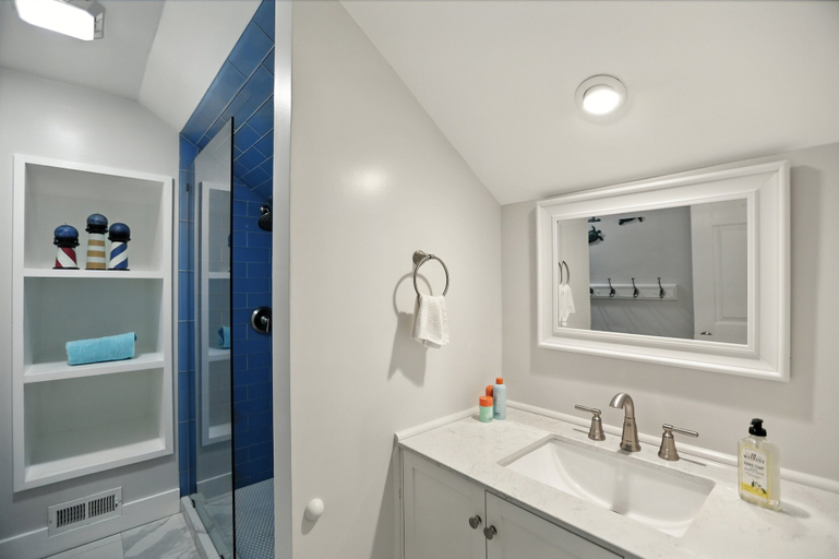 Bathroom 4, Charming Seabrook Island Retreat 3 Bedroom Home, Charleston