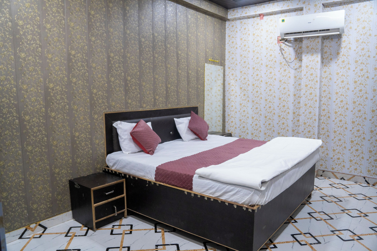 Room 2, Hotel Kaka Ji Palace, Agra