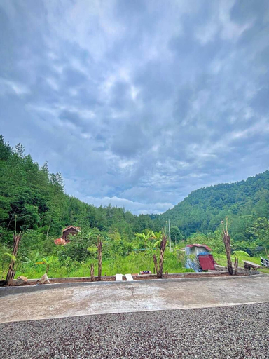 Others 3, Diiza Glamping Tawangmangu, Karanganyar