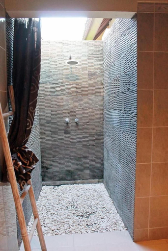 Bathroom 3, Tahoma Villas Seminyak, Badung