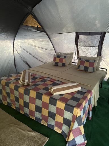 Interior detail 3, Wild Paradise Camp, Imbulpe