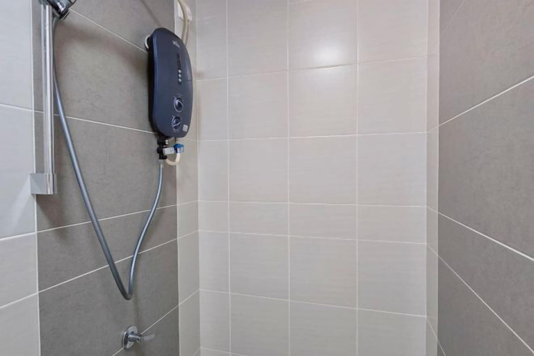 Bathroom, Kiara Plaza Semenyih, Hulu Langat