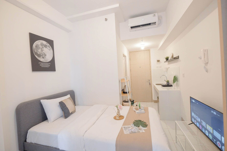 Room 4, Functional Studio Apartment Tokyo Riverside Pik 2, Tangerang