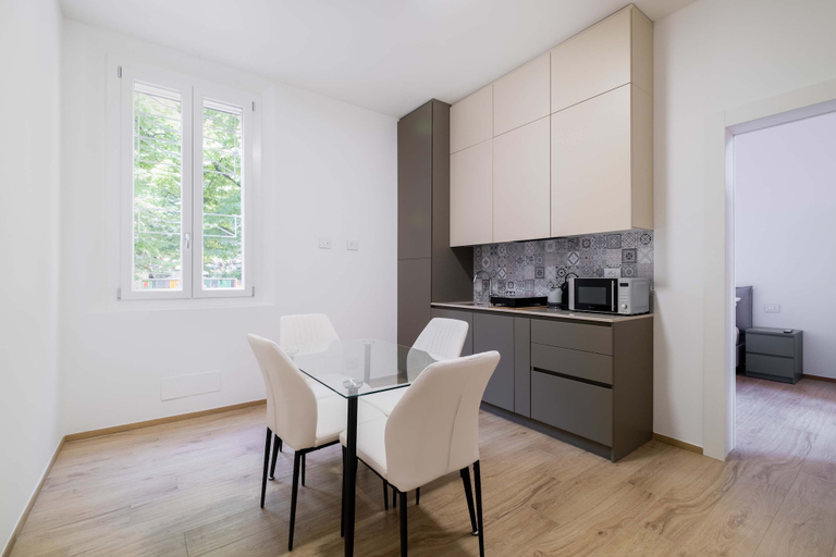 Room 3, Casa Due Agosto Sleek and Central, Bologna