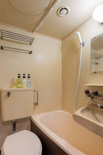 Bathroom 2, Sleep Inn Gotanda, Shinagawa