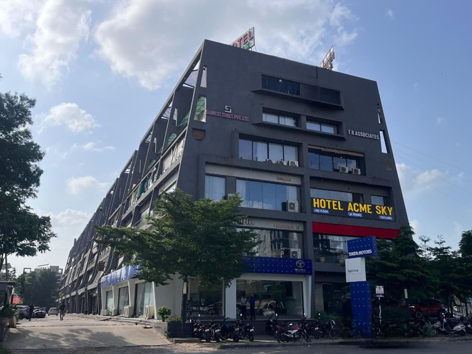 Exterior 2, Hotel Acme Sky, Ahmadabad