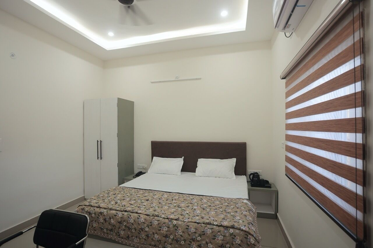 Room 5, Hotel Prem Sadan, Datia