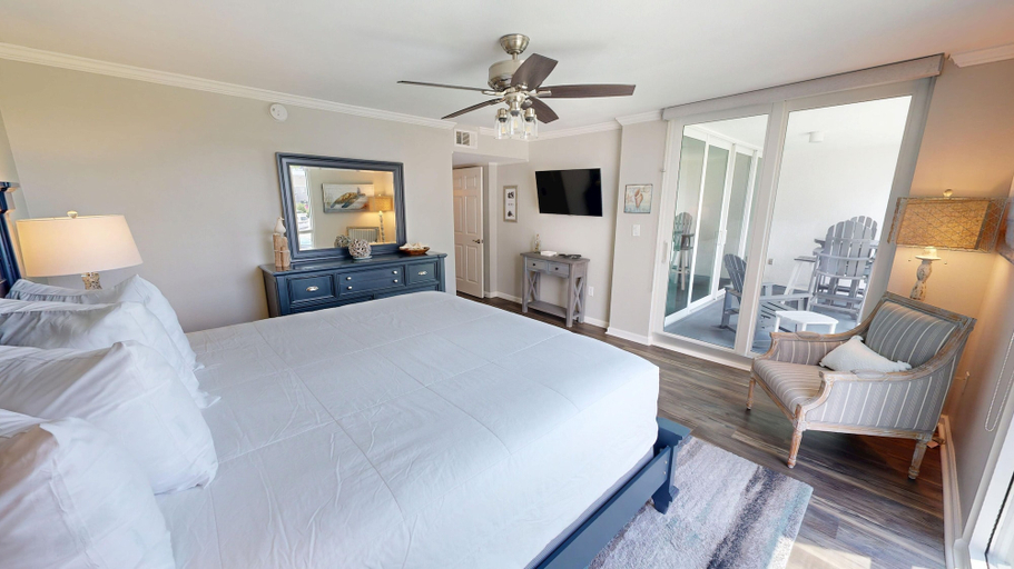 Room 5, Shoreline Towers 3025 2 Bedroom Condo, Okaloosa