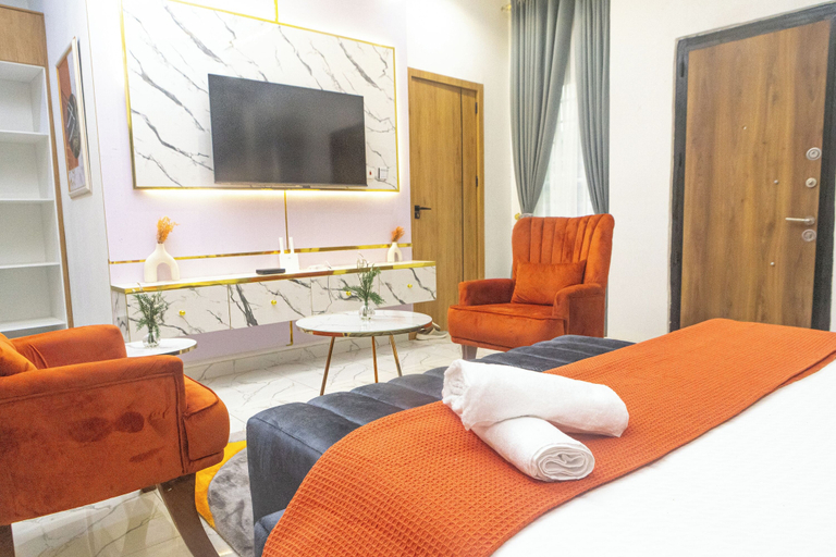 Room 4, Fortified 4 Bedroom Home, Eti-Osa