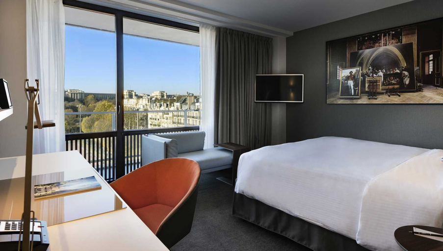 Bedroom 3, Pullman Paris Eiffel Tower, Paris