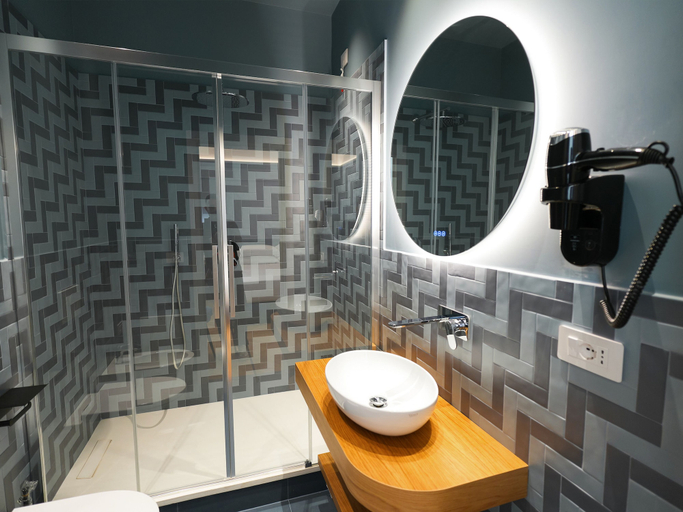 Bathroom 2, Villa Magnolia, Napoli