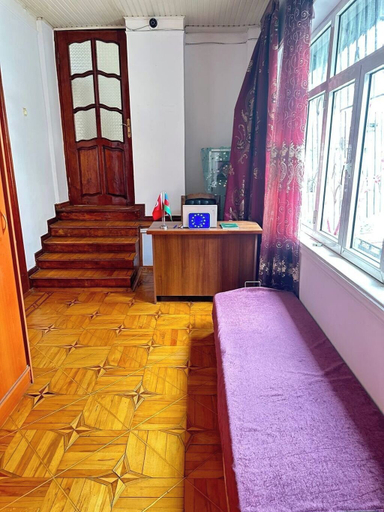 Front of property, Iceri iki, Baku
