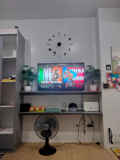 4, Luxurious City Getaway in Quezon City - Private Condo for Rent, Quezon City