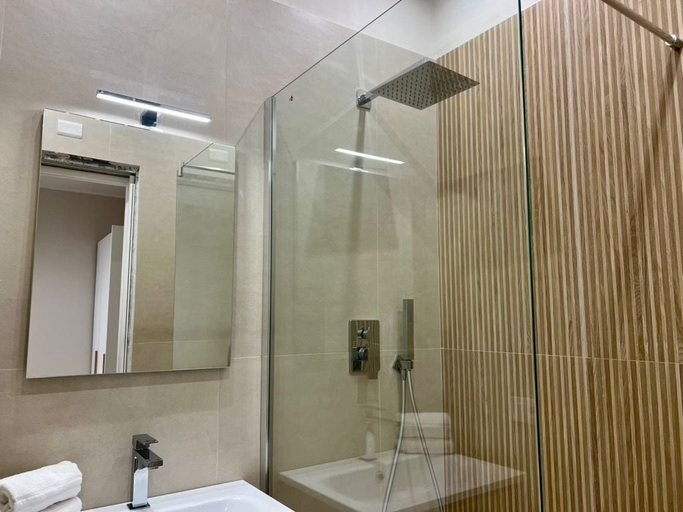 Bathroom 5, Athènea Smart Rooms, Agrigento
