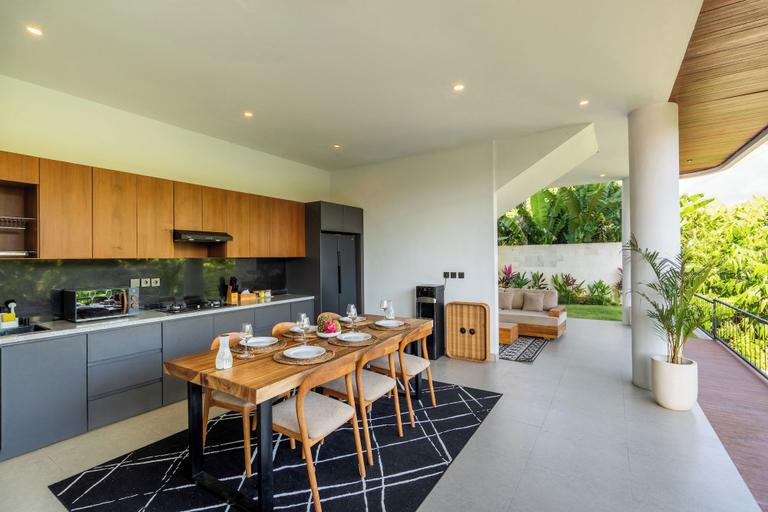 Dining room 4, Jungle Breeze Villa by Betterplace, Tabanan