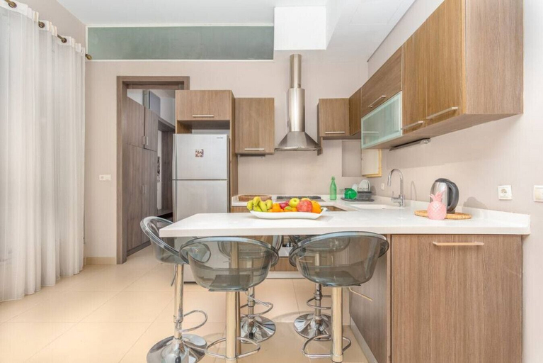 Private kitchenette 3, Sirene 1-BR Apt Pool & Gym in Gemmayze, Beirut