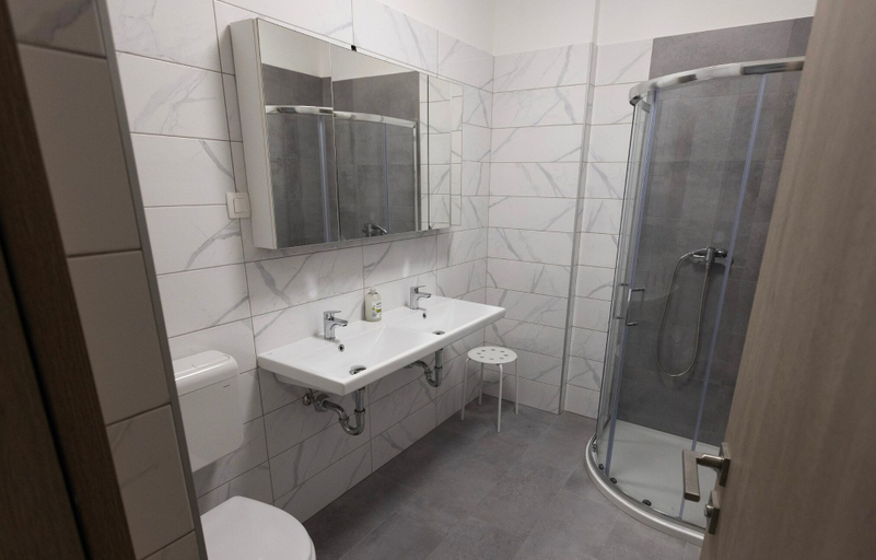 Bathroom 3, Villa Andrea Apartments - Ljubljana, Ljubljana