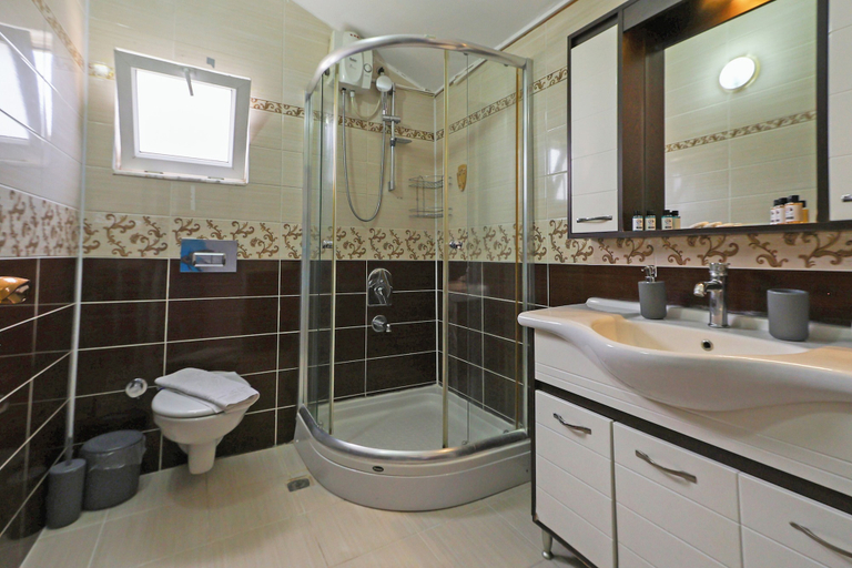Bathroom 5, Mavi Melodi Suite, Fethiye