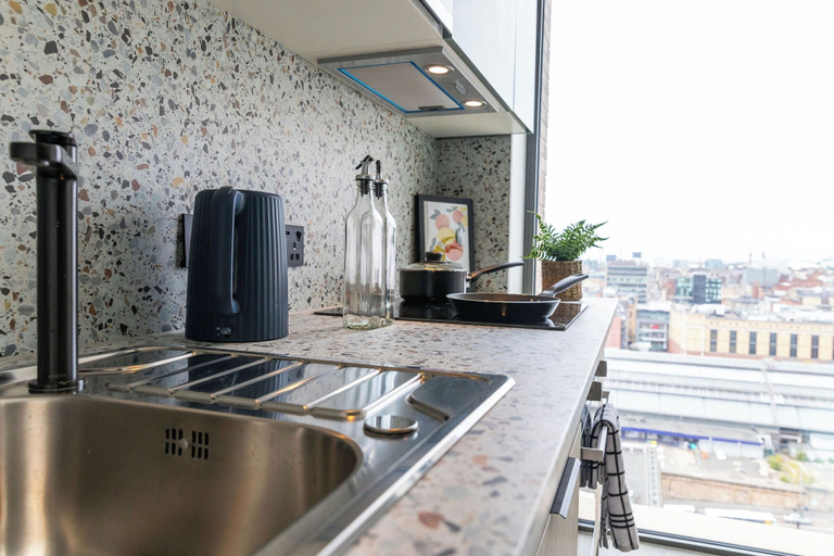 Shared kitchen 2, Student Only Martha Street, Glasgow
