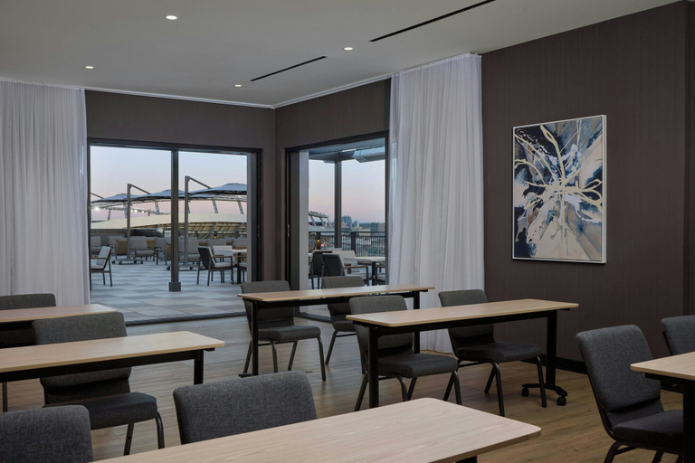 Food & Drinks 5, Courtyard by Marriott Denver Downtown West, Denver