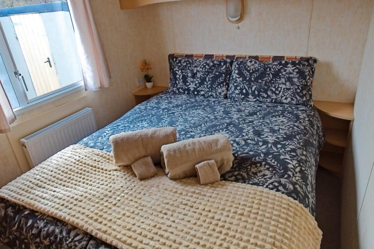 Bedroom 2, Comfortable Mobile Home in the Countryside