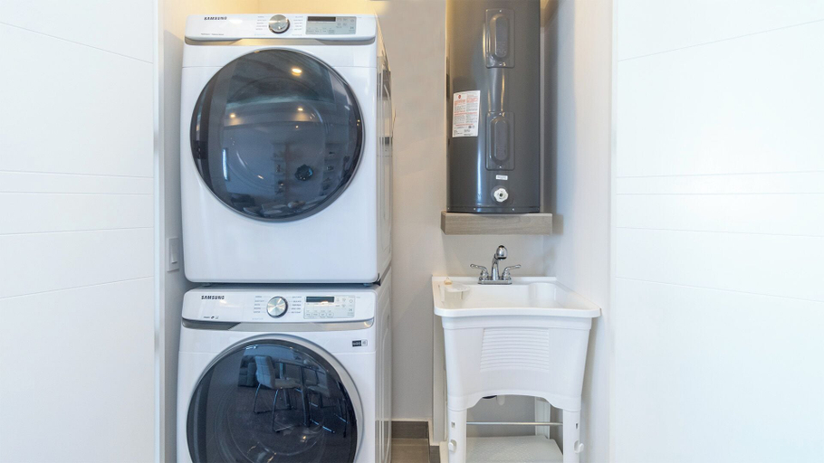 Laundry 3, Encantame Towers Viento 304, Puerto Peñasco