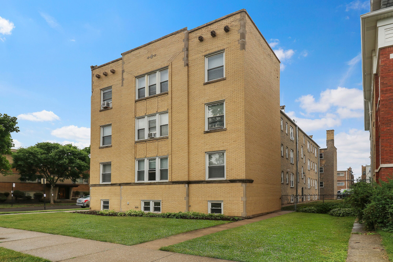 Exterior, Chic 2BR Near Irving Park - Cullom D3, Cook