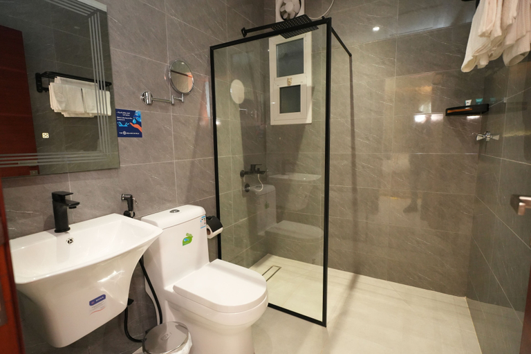 Bathroom 4, The S Square Airport Hotel, Jeddah