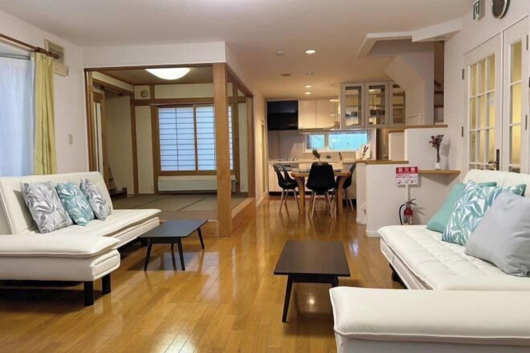 Living area 4, Whole House / 10 ppl/ 3 Parking /Free Wifi!, Higashikawa